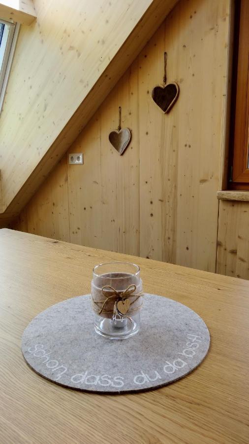 Baumkrone Im Happy Allgaeu - 2-Stoeckige Wohnung Mit Wohnnetz ลอยท์เคียร์ช อิม อัลล์กอย ภายนอก รูปภาพ